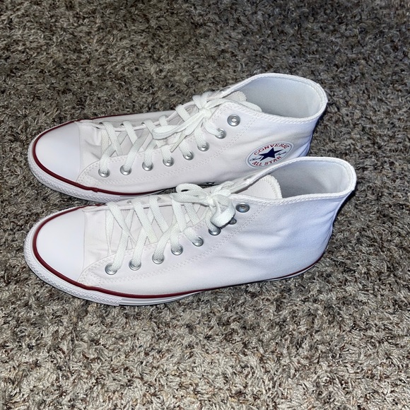 Converse - Picture 3 of 6